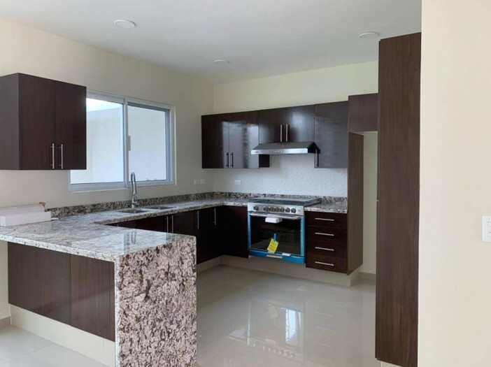 Se vende hermosa casa en El Campestre