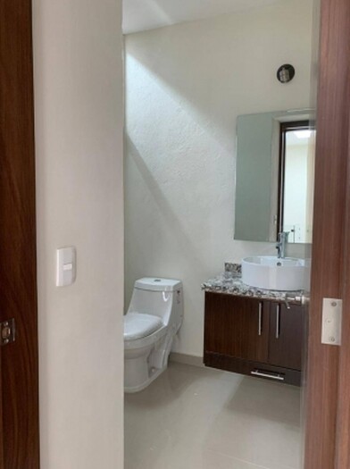 Se vende hermosa casa en El Campestre
