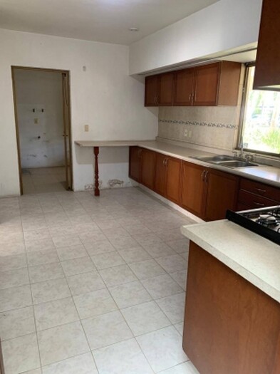 se renta casa en Valle Real
