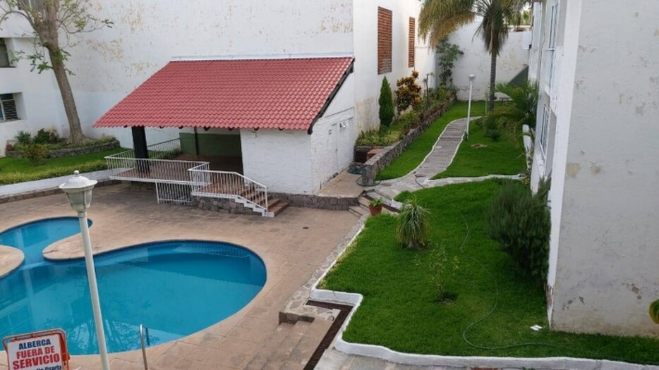 Departamento por Glorieta Chapalita