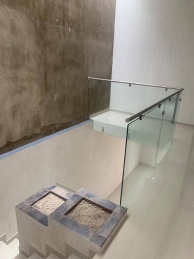 se vende hermosa casa por San Isidro