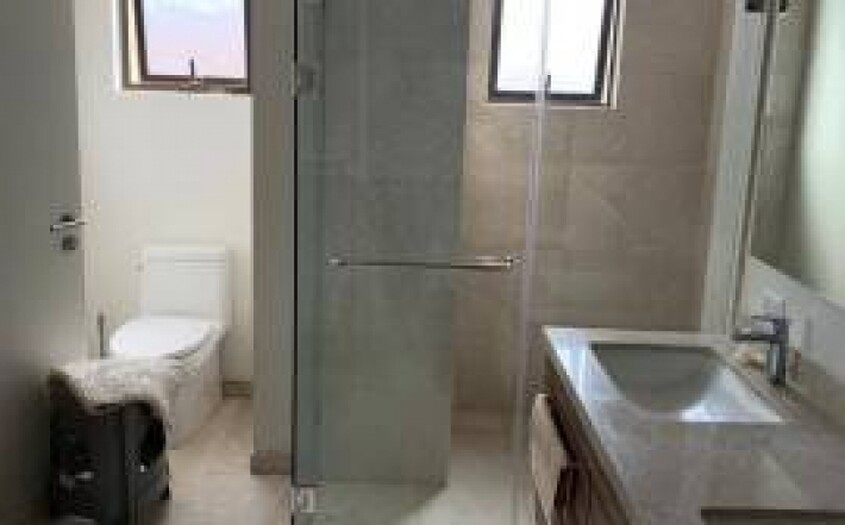 Se renta o vende departamento en el country