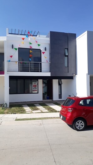 Se Vende casa en Valle Imperial