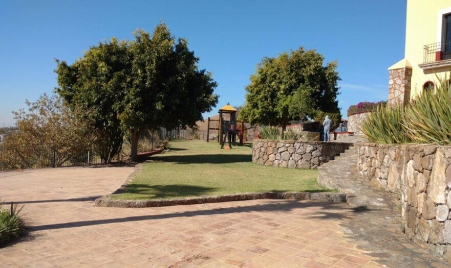 Santa Sofia Haciendas Country Club.