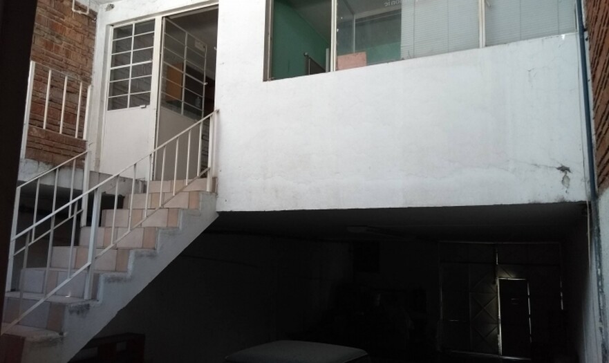 Bodega en la zona medrano en venta