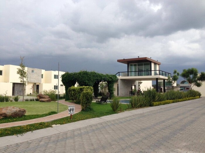 Casa Amueblada en coto El Real 3.