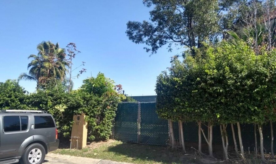 Se vende terreno en Puerta de Hierro