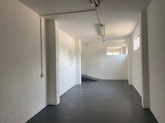 Oficina cerca del iteso