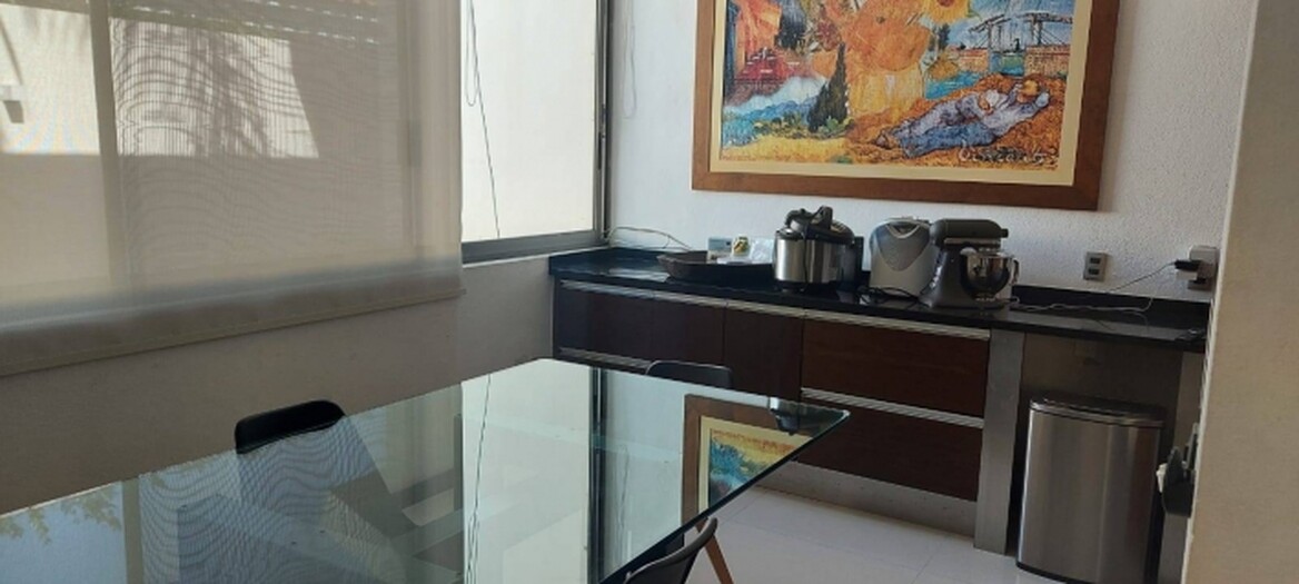 Se vende Casa Moderna en Santa Anita Club de Golf