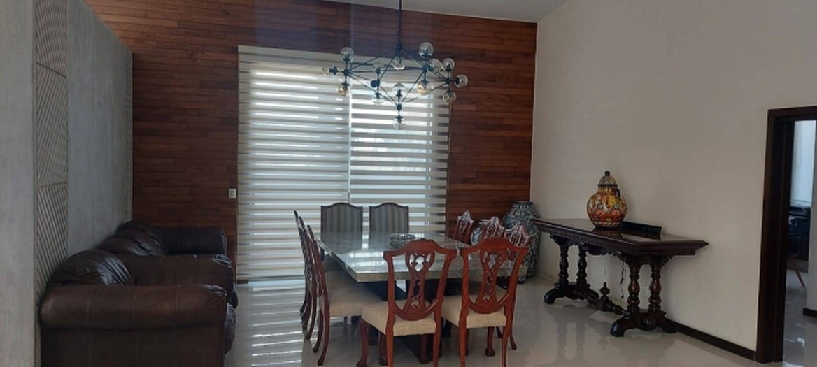 Se vende Casa Moderna en Santa Anita Club de Golf