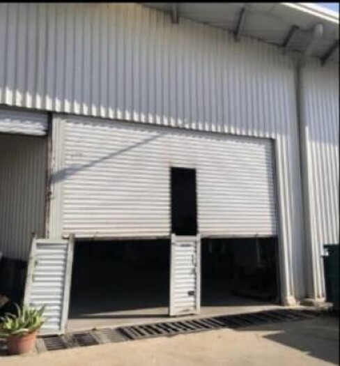 se renta bodega