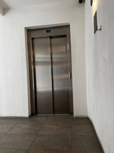 Departamento en Venta  Zona Real