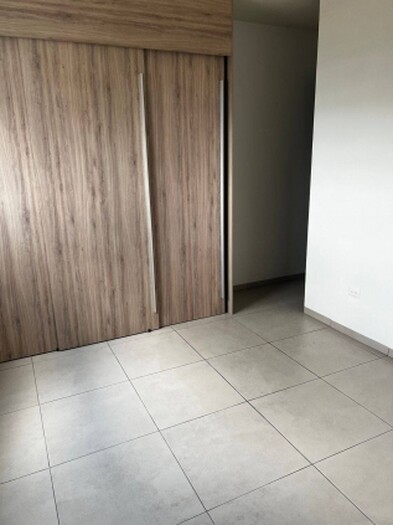 Departamento en Venta  Zona Real