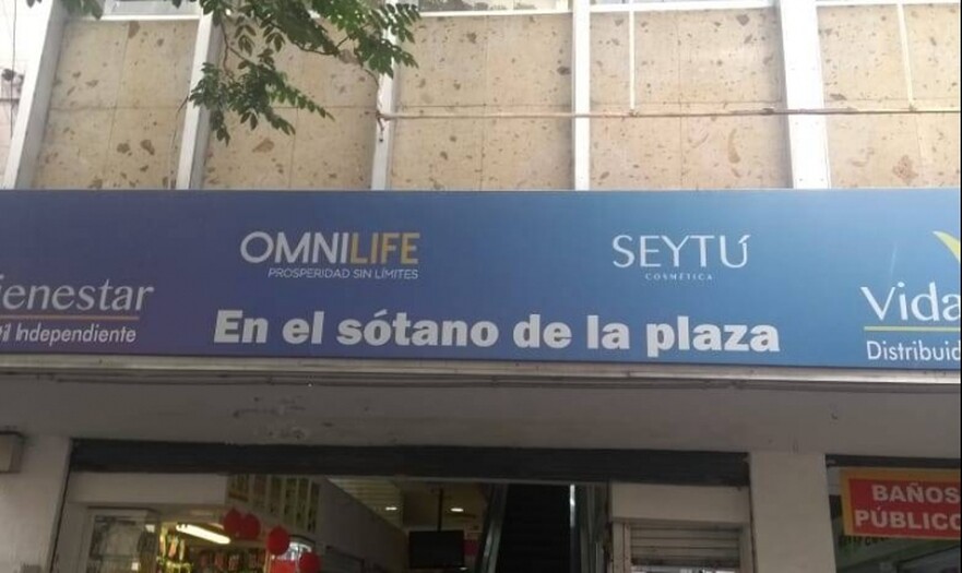 Local Plaza Centro venta o Renta