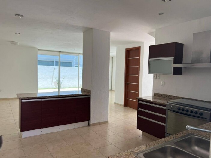 Casa en Venta en Solares Coto 4