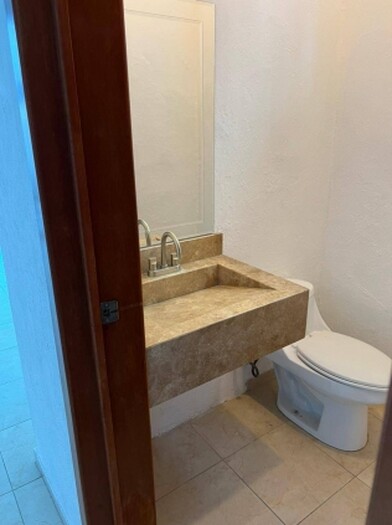 Casa en Venta en Solares Coto 4