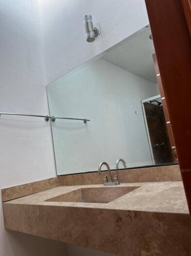 Casa en Venta en Solares Coto 4