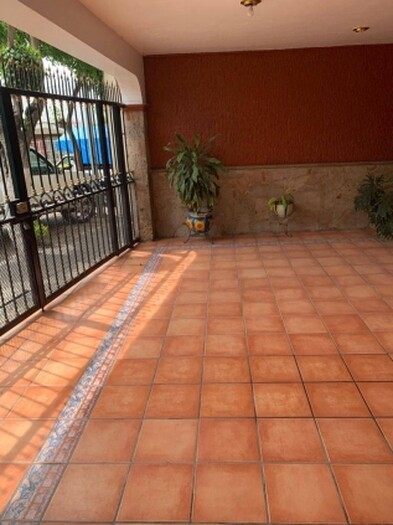 se vende casa en Lomas del Paradero