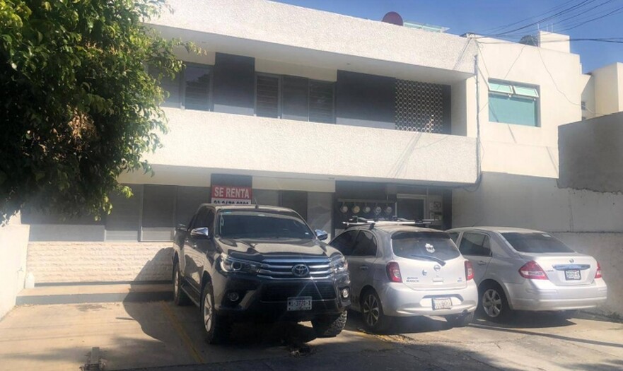 departamento en camino real
