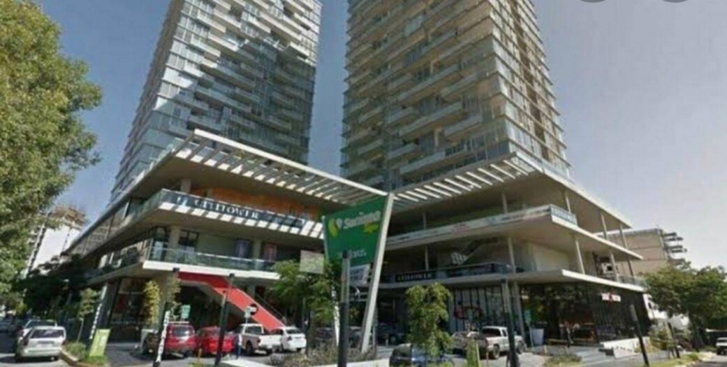 City tower