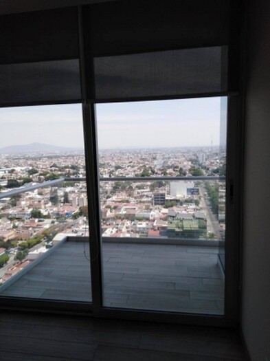 City tower