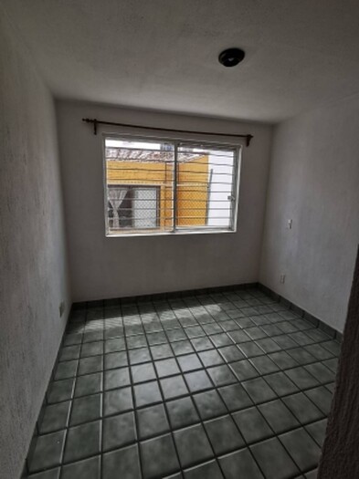 Se vende casa ubicada en Valdepeñas, Zapopan