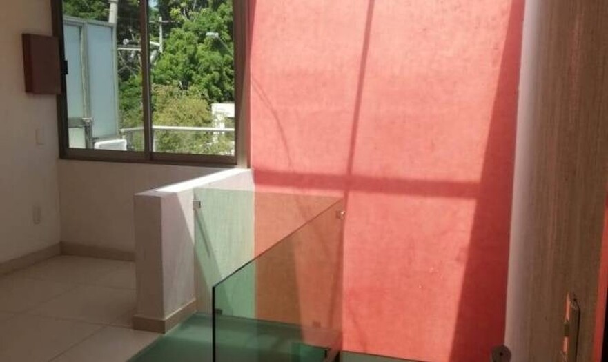 Col. Ladrón de Guevara Estudio
