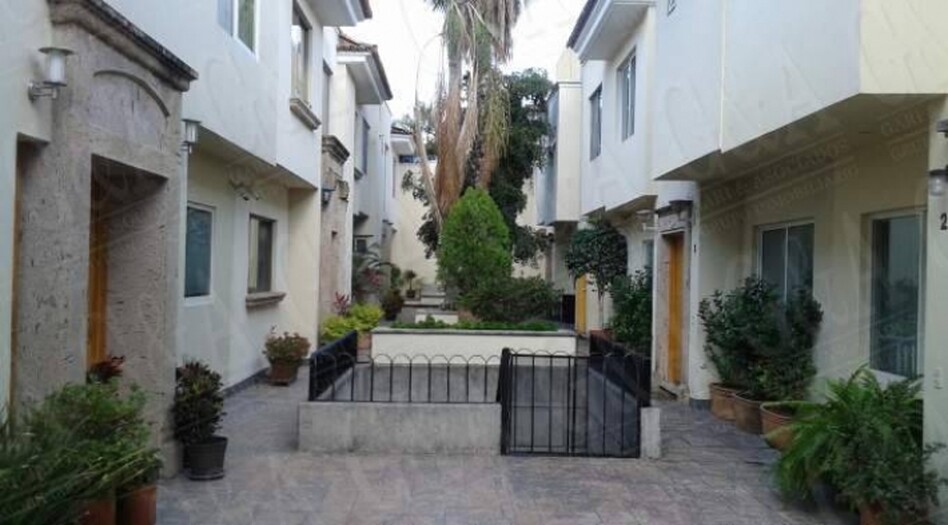 se renta casa en altamira