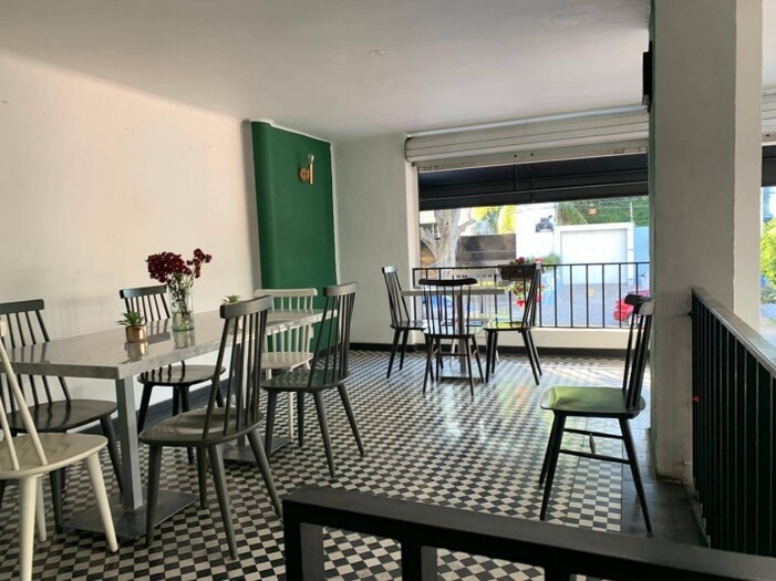 Se renta local comercial