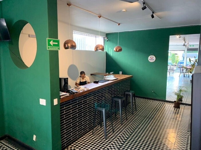 Se renta local comercial
