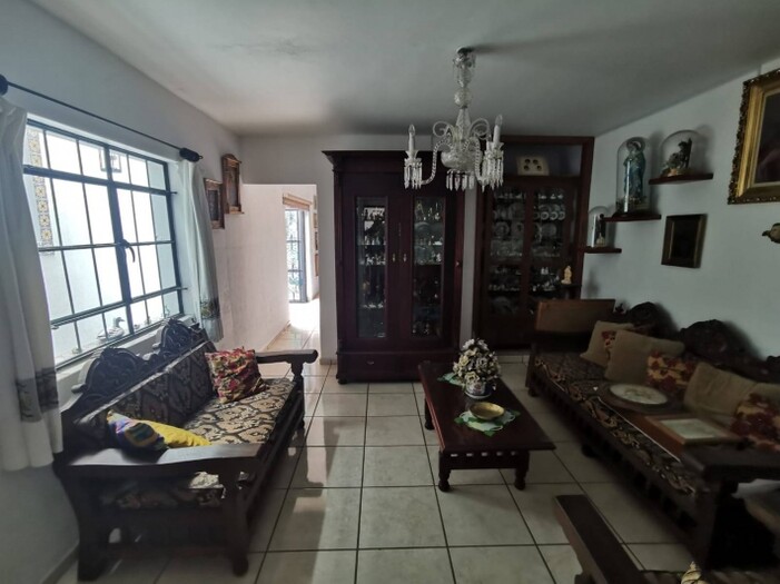 Se vende casa en Santa Teresita
