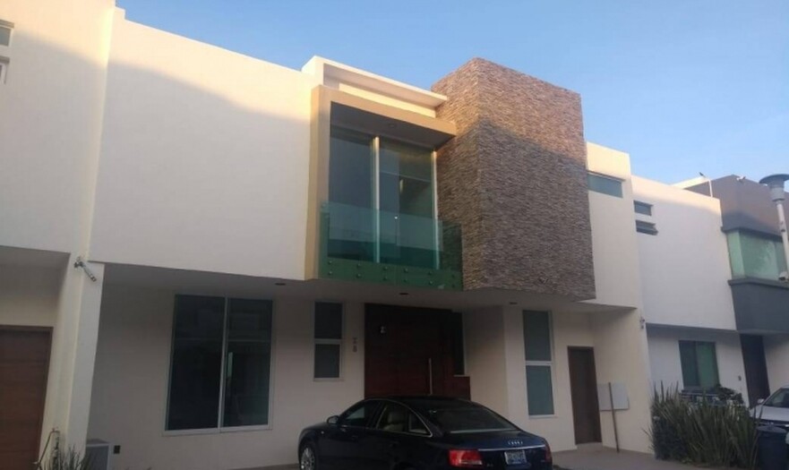 Casa en Villa Verona