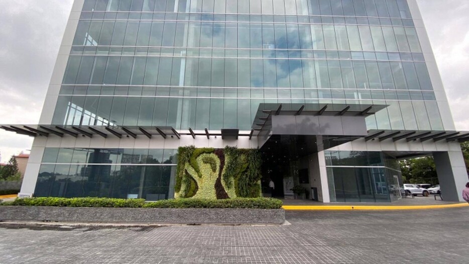 Oficina Corporativo Country Club