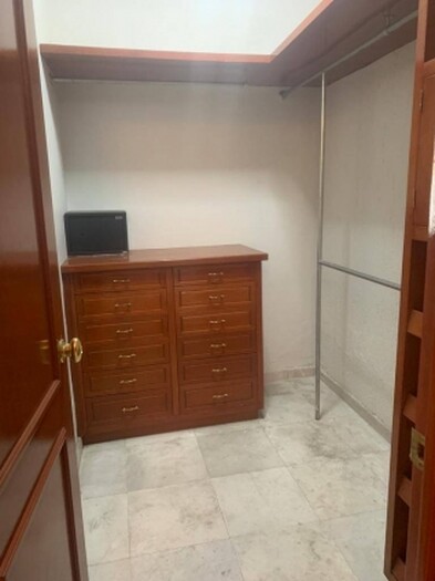 Se renta casa en Jardines del Bosque