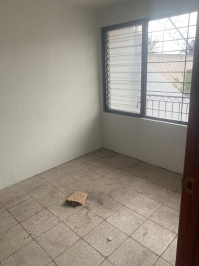 Se renta casa en Jardines del Bosque