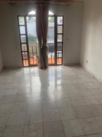 Se renta casa en Jardines del Bosque