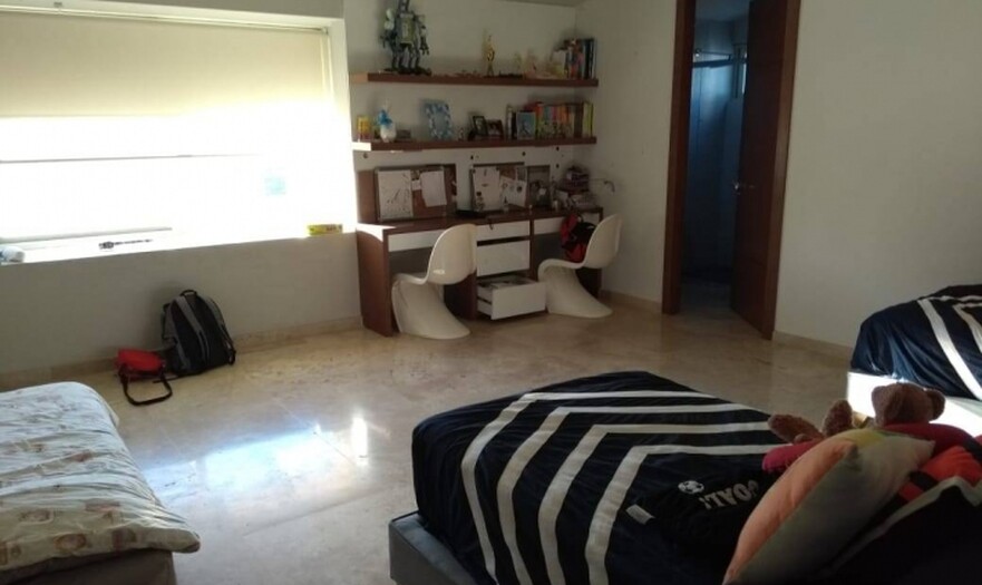 hermosa casa en Valle real