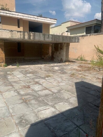 se vende casa en Santa Isabel como terreno