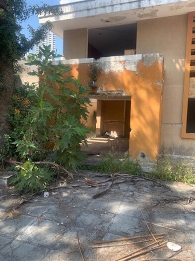 se vende casa en Santa Isabel como terreno