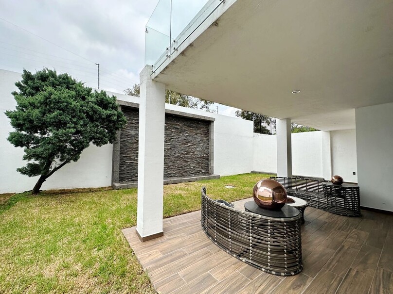 Se vende hermosa casa Penelope en Puerta de Hierro