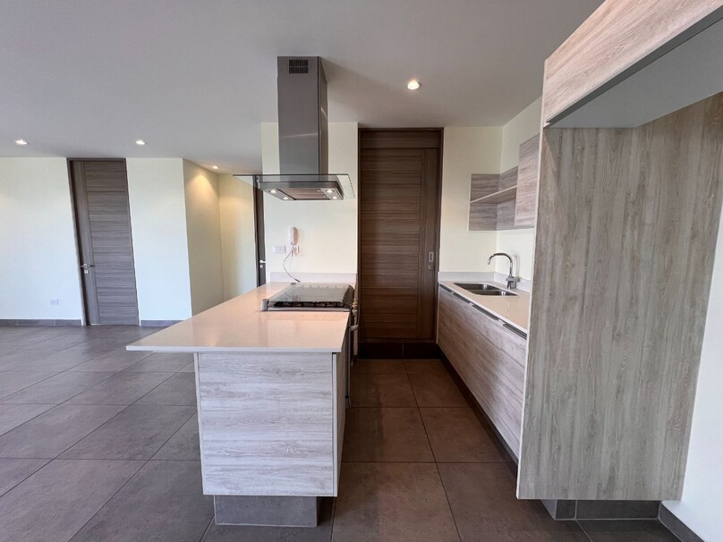 Se Vende o Renta Hermoso departamento Viento Metropolitano