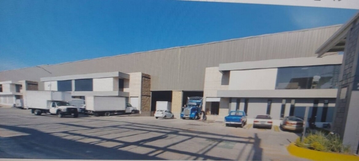 BODEGA EN VENTA  EN TOLUQUILLA TLAQUEPAQUE JAL.