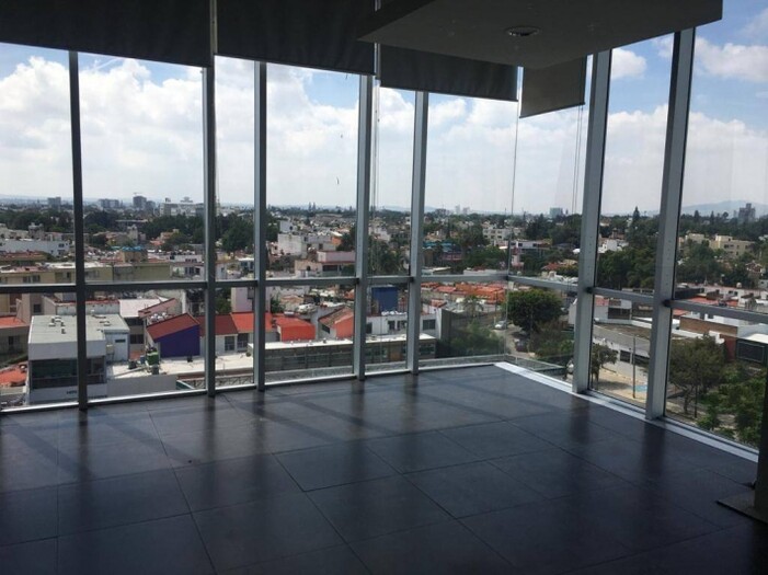 Oficina en Renta Country Club