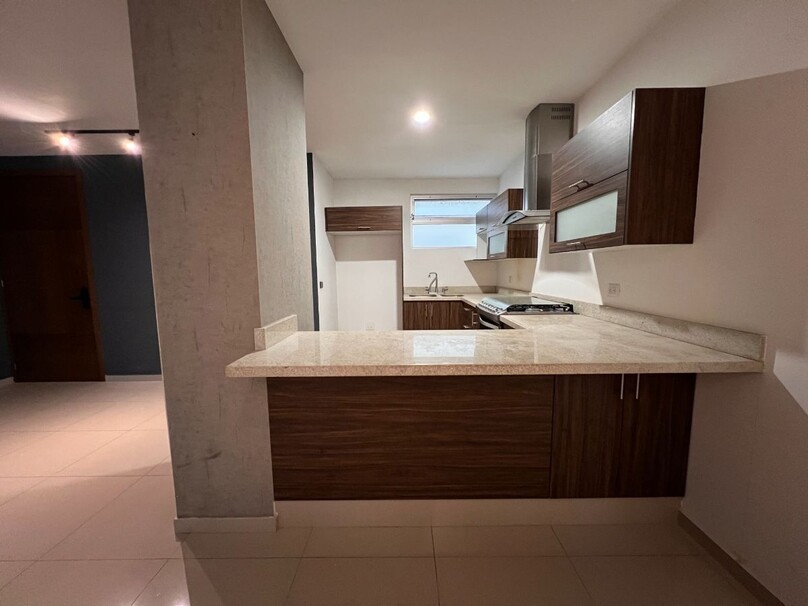 Departamento en Renta cerca del RIU con gran Terraza