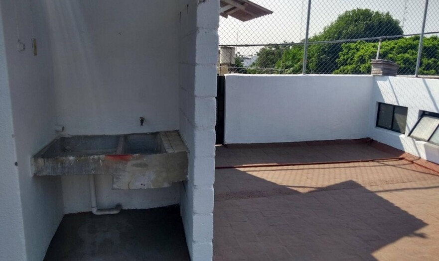 se renta casa colonia americana
