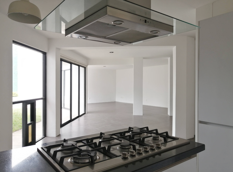 CASA EN VENTA EN BUGAMBILIAS 1a. SECCIÓN, ZAPOPAN