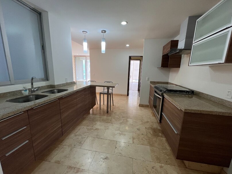 Se Vende o Renta Departamento en Venta en Andares - Alaya