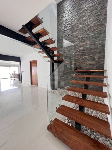 Se vende hermosa casa Penelope en Puerta de Hierro