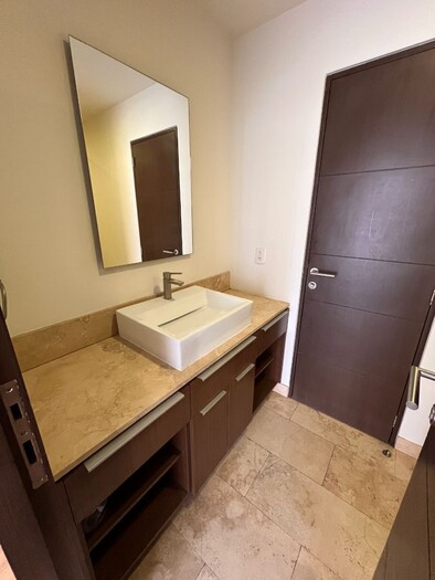 Se Vende o Renta Departamento en Venta en Andares - Alaya