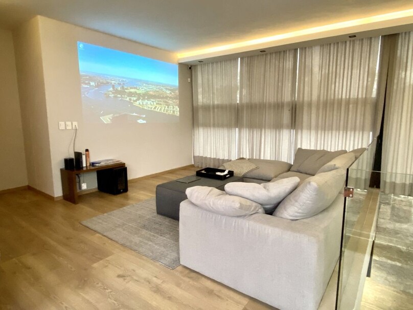 Espectacular penthouse  remodelado en Lomas Altas